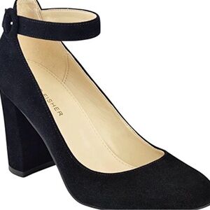 Marc Fisher Ion Black Suede Pumps Size 9